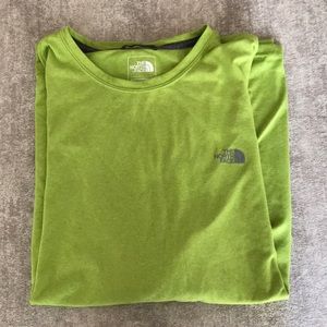 Men’s long sleeve North Face shirt